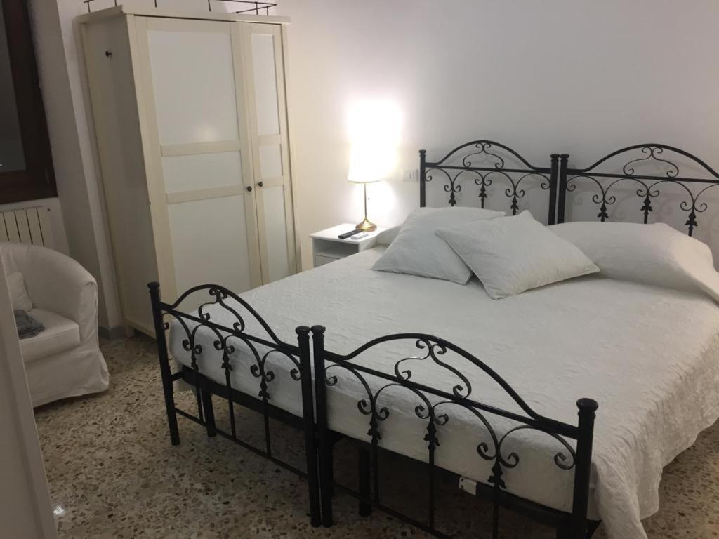 Villino Donna Rita Hotel Lecce Exterior photo